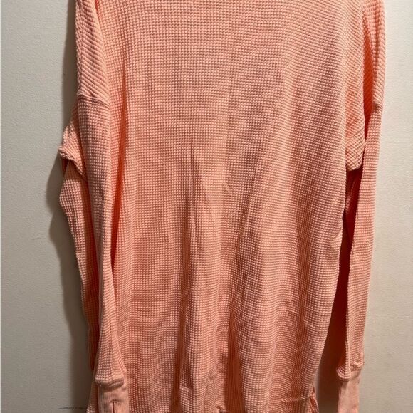 Offline Aerie Shirt Womens XS Peach Pink Dance Club Waffle Knit Thermal Oversize - Picture 6 of 6